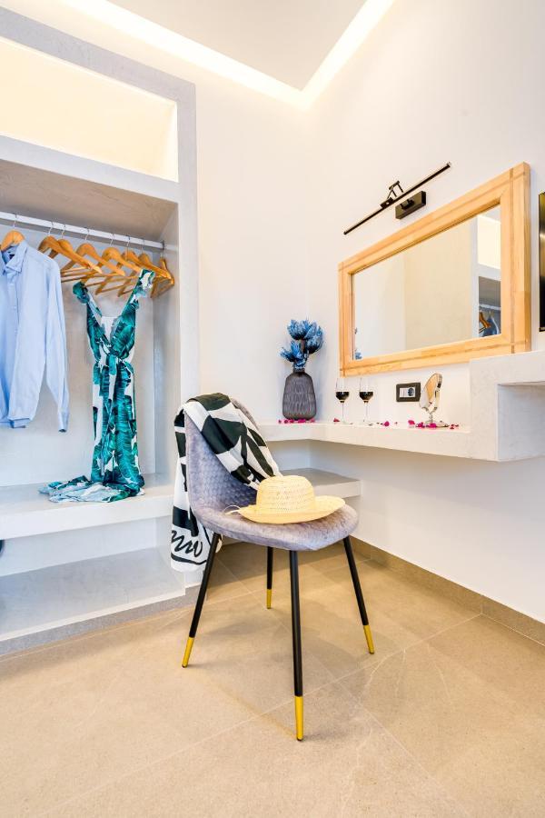 Tiara Suites Santorini Тира Экстерьер фото