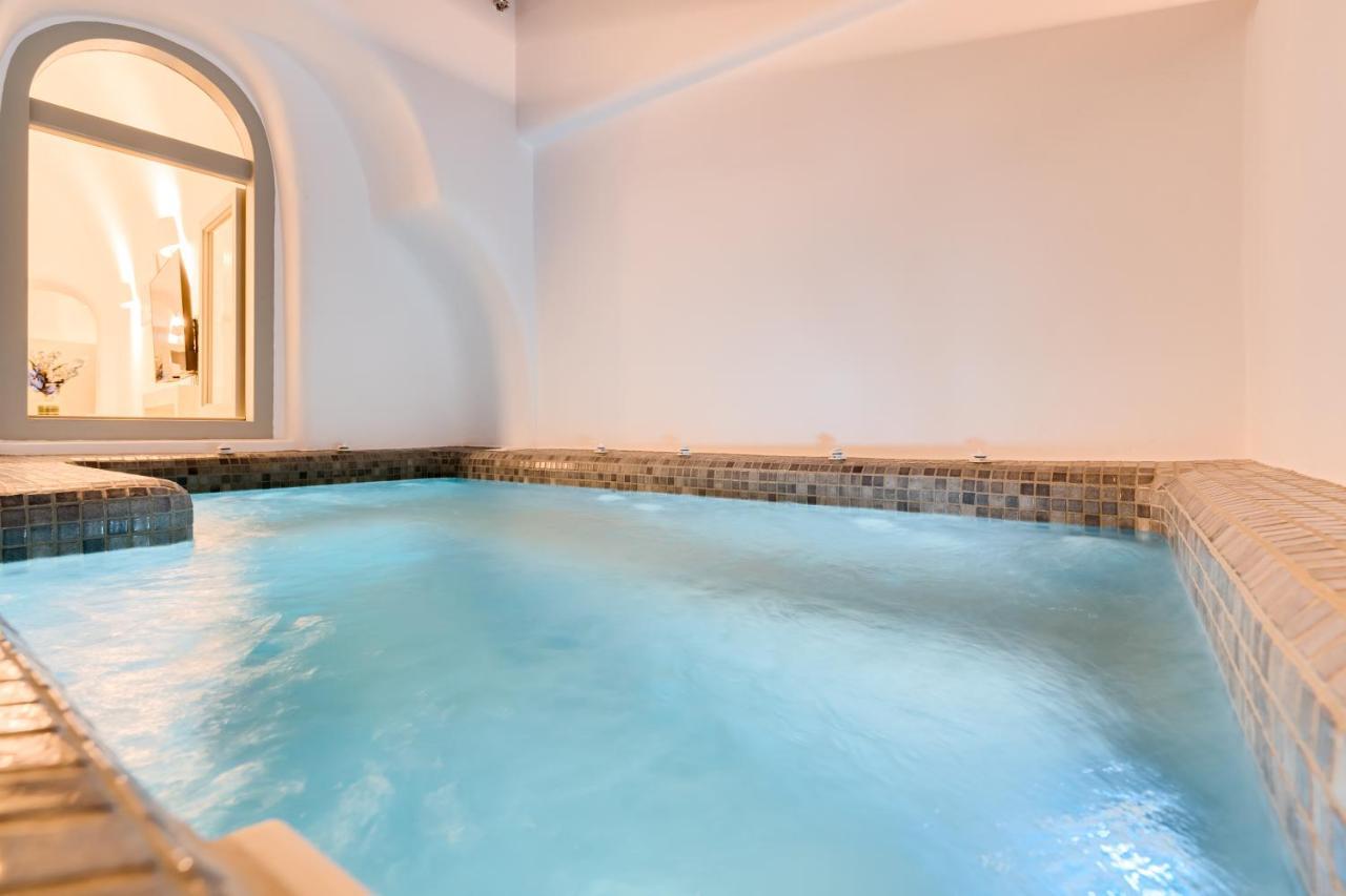 Tiara Suites Santorini Тира Экстерьер фото